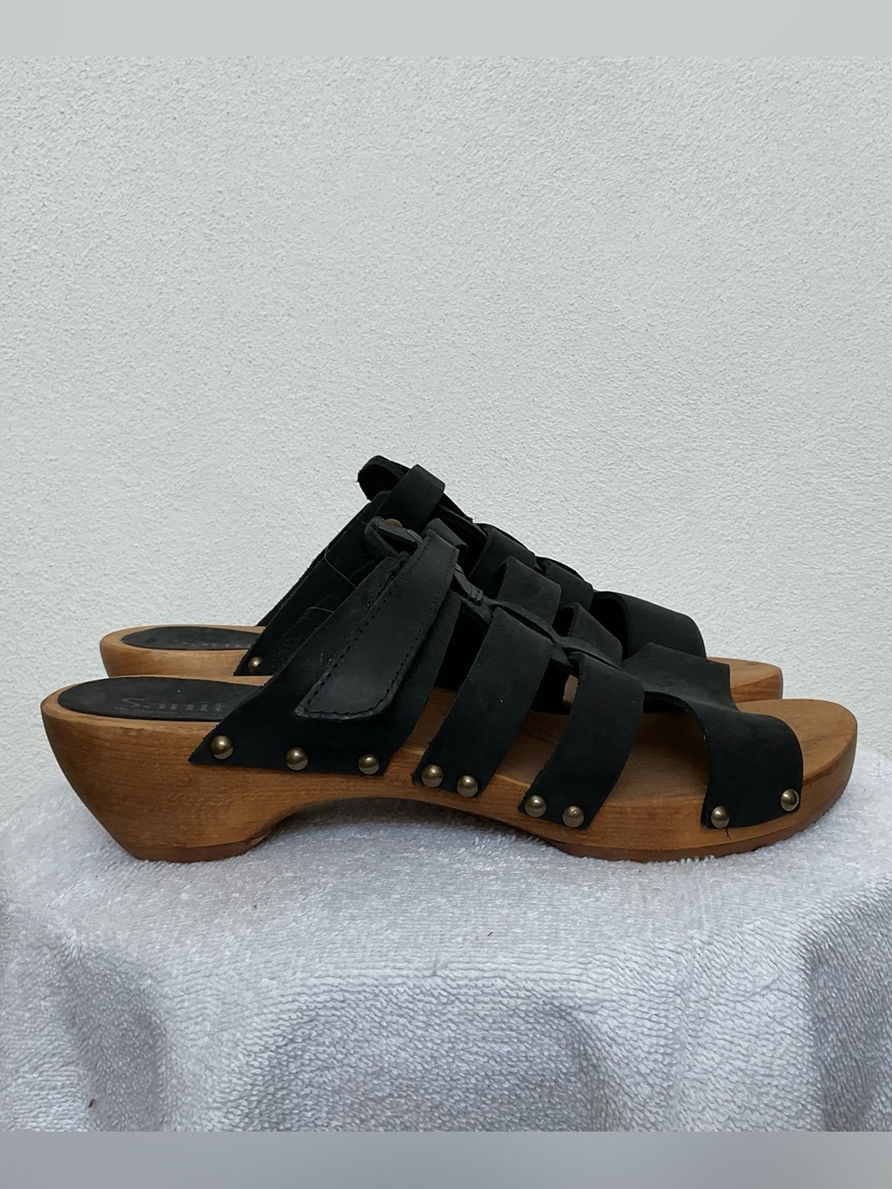 Sanita Fatu Round Flex Sandal Black Leather Adjustable Strap Size 40 US 9/9.5